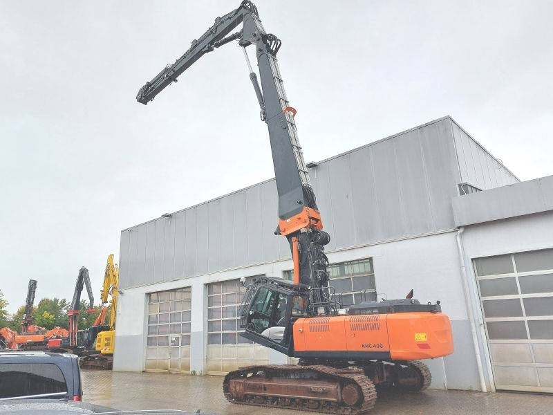Hitachi KTEG KMC400P-6 - Abrissbagger: das Bild 3 Hitachi KTEG KMC400P-6 - Abrissbagger: das Bild 3