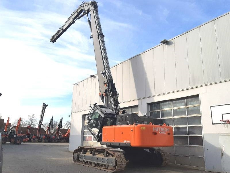 Hitachi KTEG KMC500 S-6 - Abrissbagger: das Bild 4 Hitachi KTEG KMC500 S-6 - Abrissbagger: das Bild 4