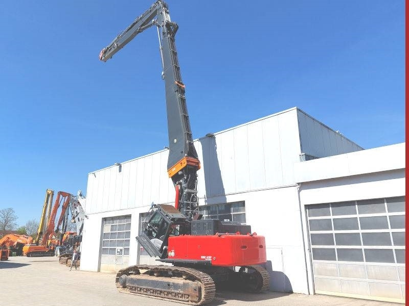 Hitachi KTEG KMC600P-6 - Abrissbagger: das Bild 3 Hitachi KTEG KMC600P-6 - Abrissbagger: das Bild 3