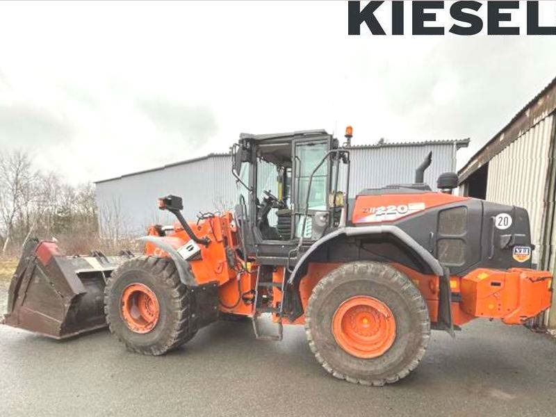Hitachi ZW 220-6 - Radlader: das Bild 1 Hitachi ZW 220-6 - Radlader: das Bild 1