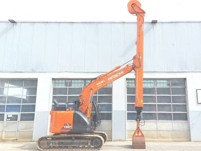 Hitachi ZX 135 US-6 Teledipper - Kettenbagger: das Bild 5 Hitachi ZX 135 US-6 Teledipper - Kettenbagger: das Bild 5