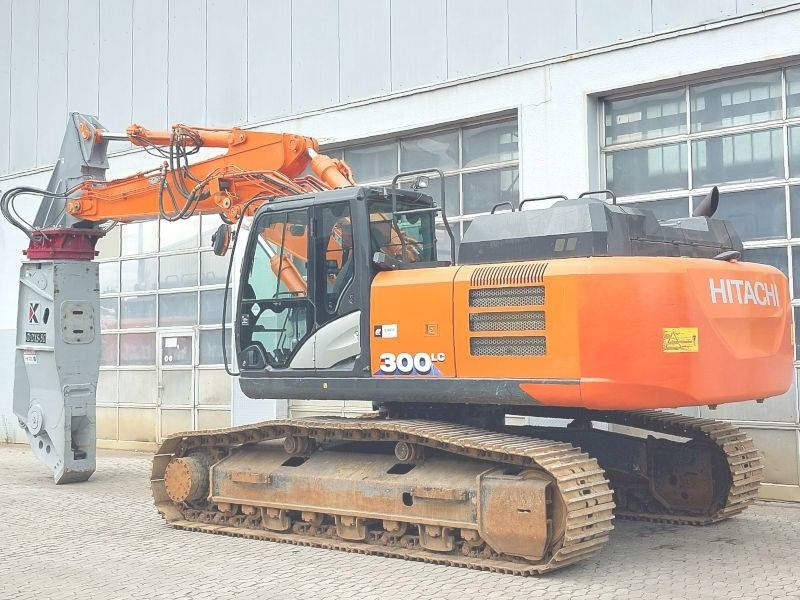 Hitachi ZX 300 LC-6 - Abrissbagger: das Bild 3 Hitachi ZX 300 LC-6 - Abrissbagger: das Bild 3