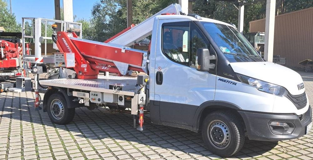 Iveco Multitel MX210 Arbeitsbühne - LKW mit Arbeitsbühne: das Bild 2 Iveco Multitel MX210 Arbeitsbühne - LKW mit Arbeitsbühne: das Bild 2