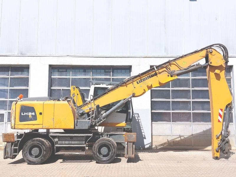 Liebherr LH 24 - Umschlagbagger: das Bild 5 Liebherr LH 24 - Umschlagbagger: das Bild 5