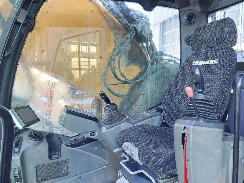 Kettenbagger Liebherr R 960 SME: das Bild 13 Kettenbagger Liebherr R 960 SME: das Bild 13