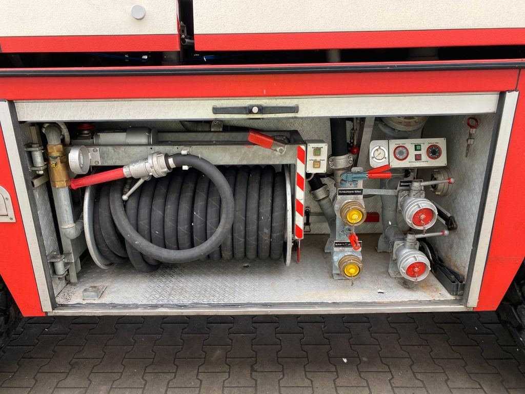 LKW MAN 38.000 VFAEG 8x8 Flugfeldlöschfahrzeug | Ziegler: das Bild 9