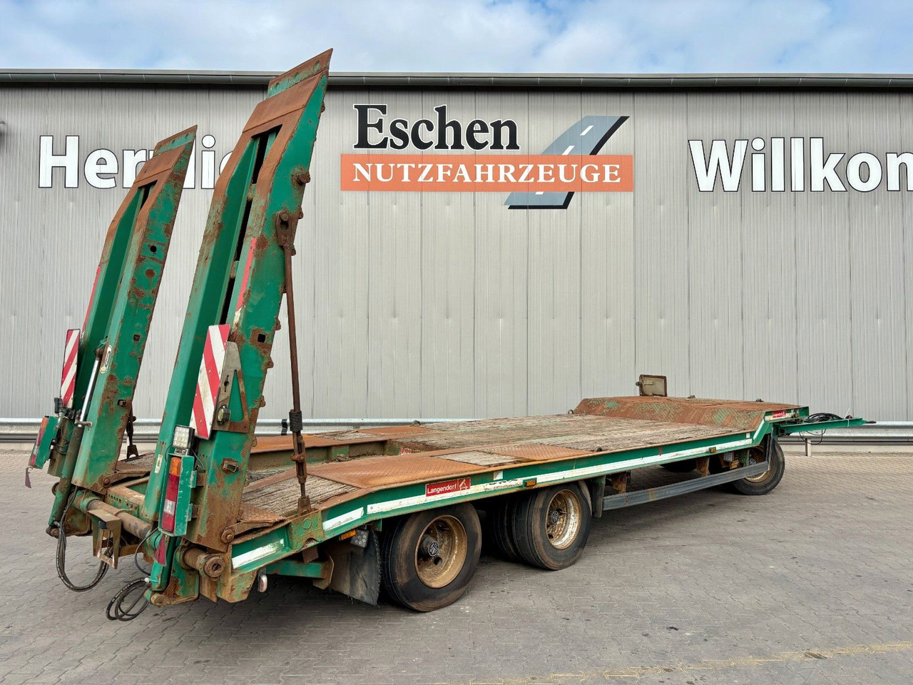 Langendorf Anhänger | hydraulische Rampen*Blatt*BPW-Achsen - Tieflader Anhänger: das Bild 5 Langendorf Anhänger | hydraulische Rampen*Blatt*BPW-Achsen - Tieflader Anhänger: das Bild 5