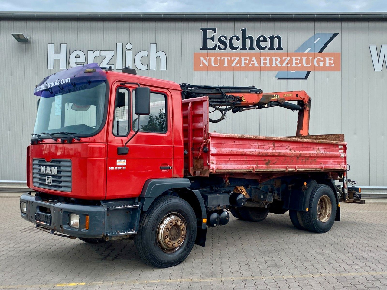 MAN 18.285 MC | Palfinger PK 9501*Blatt*2x AHK+Oel - Kipper, Autokran: das Bild 2 MAN 18.285 MC | Palfinger PK 9501*Blatt*2x AHK+Oel - Kipper, Autokran: das Bild 2