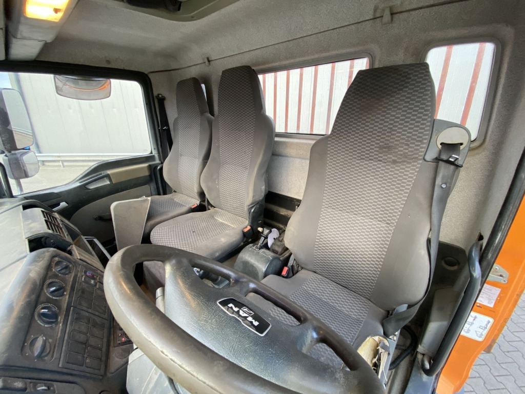 MAN TGL 8.210 4x2 BL - Pritsche LKW: das Bild 4 MAN TGL 8.210 4x2 BL - Pritsche LKW: das Bild 4