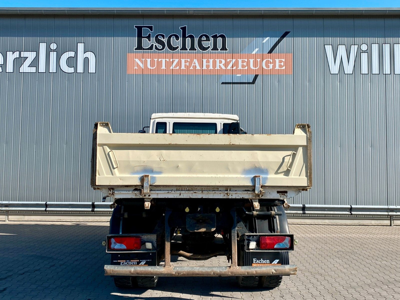 MAN TGM 18.290 4x4 | MEILLER*AHK*Oel*Blatt*1.Hand - Kipper: das Bild 5 MAN TGM 18.290 4x4 | MEILLER*AHK*Oel*Blatt*1.Hand - Kipper: das Bild 5