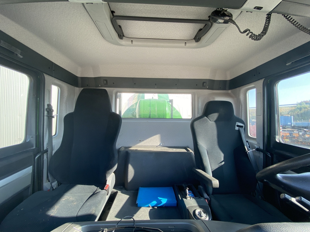 MAN TGS 32.360 8x4 BB / 9 m³ Stetter-Aufbau - Fahrmischer: das Bild 4 MAN TGS 32.360 8x4 BB / 9 m³ Stetter-Aufbau - Fahrmischer: das Bild 4