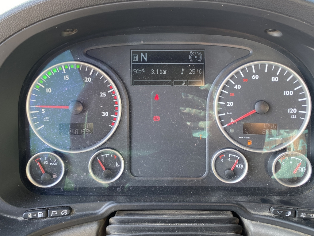 MAN TGS 32.360 8x4 BB / 9 m³ Stetter-Aufbau - Fahrmischer: das Bild 5 MAN TGS 32.360 8x4 BB / 9 m³ Stetter-Aufbau - Fahrmischer: das Bild 5