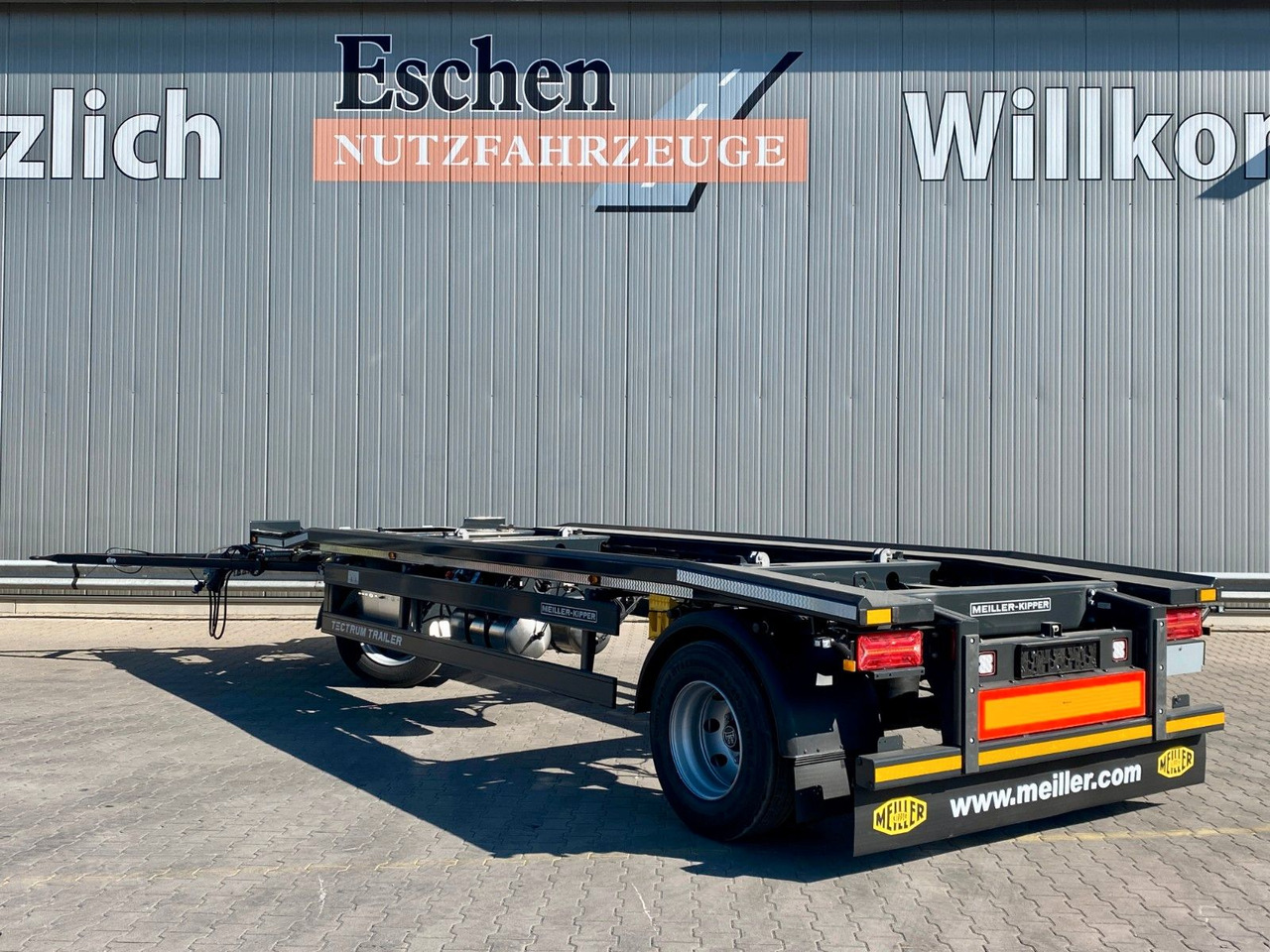 Meiller MG 18 ZO 5,4 NEU*Rückfahrkamera*Werkzeugkasten Meiller MG 18 ZO 5,4 | NEU*Rückfahrkamera*Werkzeugkasten - Abrollanhänger/ Absetzanhänger: das Bild 3 Meiller MG 18 ZO 5,4 NEU*Rückfahrkamera*Werkzeugkasten Meiller MG 18 ZO 5,4 | NEU*Rückfahrkamera*Werkzeugkasten - Abrollanhänger/ Absetzanhänger: das Bild 3