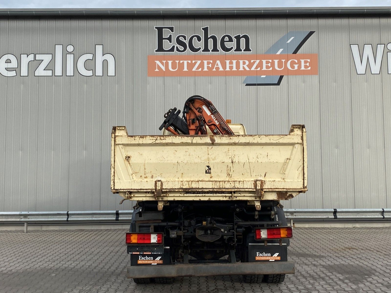Mercedes-Benz 1833 4x4 Axor | Atlas 105.2-A2*Funk*AHK*3 Sitze - Kipper, Autokran: das Bild 5 Mercedes-Benz 1833 4x4 Axor | Atlas 105.2-A2*Funk*AHK*3 Sitze - Kipper, Autokran: das Bild 5