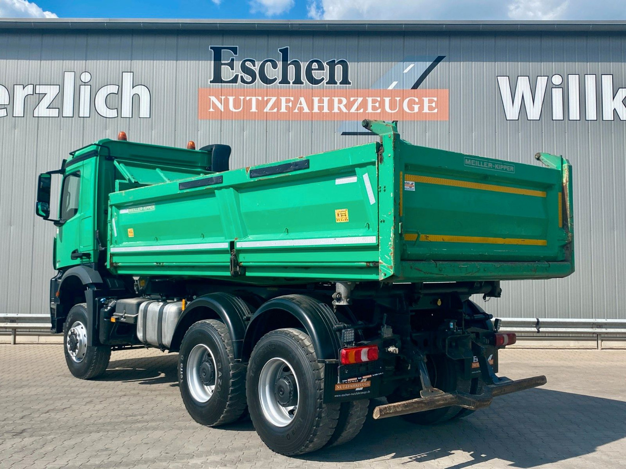 Mercedes-Benz 3345 Arocs 6x6 | MEILLER*Bordmatik*AHK*Blatt*AC - Kipper: das Bild 4 Mercedes-Benz 3345 Arocs 6x6 | MEILLER*Bordmatik*AHK*Blatt*AC - Kipper: das Bild 4