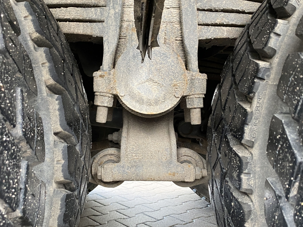 Mercedes-Benz 3346 AK 6x6 - Kipper: das Bild 5 Mercedes-Benz 3346 AK 6x6 - Kipper: das Bild 5