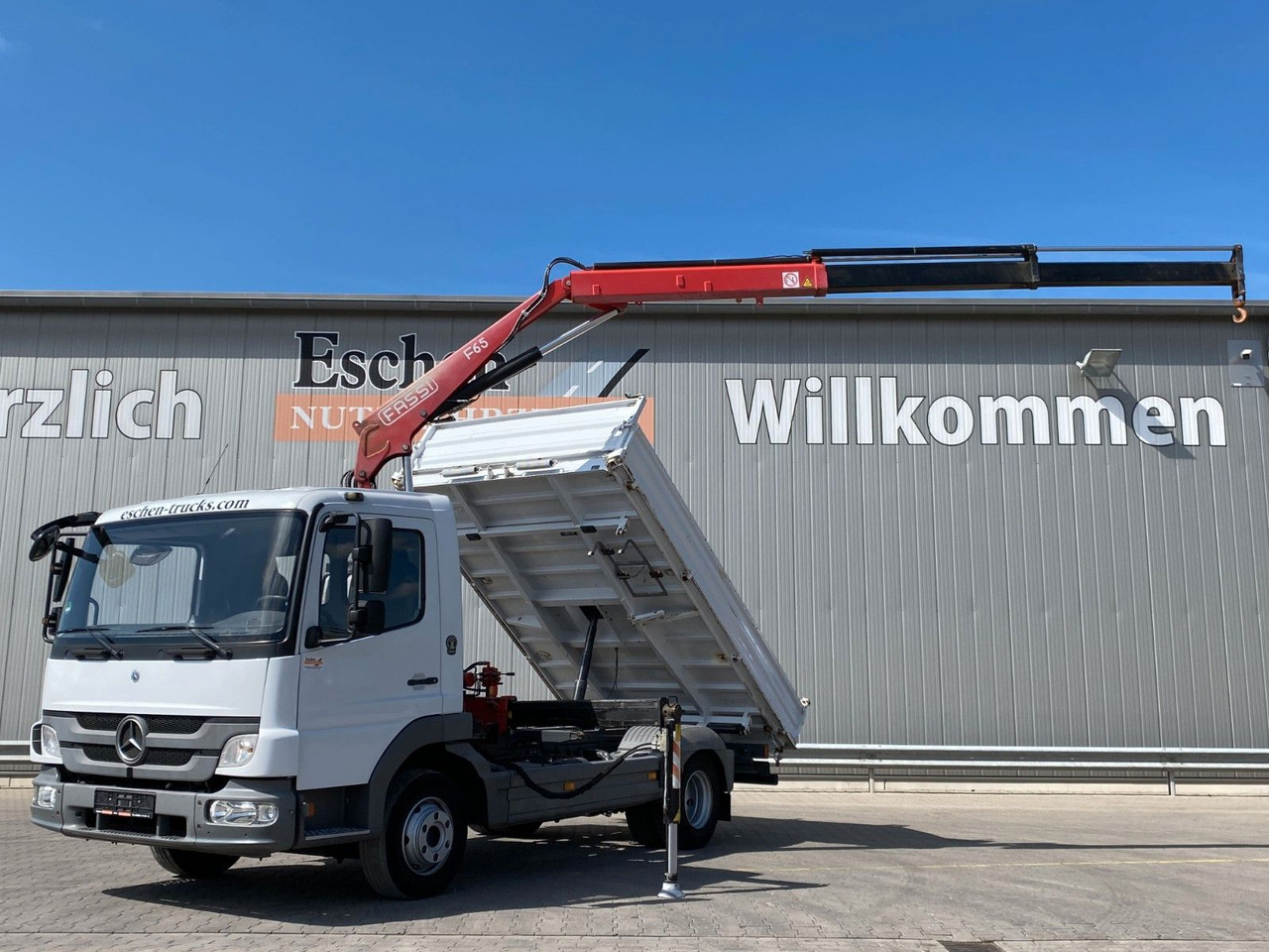 Mercedes-Benz 818 Atego | Fassi F65*MEILLER*PKW-AHK*1.Hand - Kipper Transporter: das Bild 1 Mercedes-Benz 818 Atego | Fassi F65*MEILLER*PKW-AHK*1.Hand - Kipper Transporter: das Bild 1