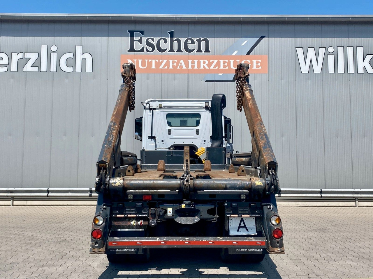 Mercedes-Benz Arocs 2643 6x4| MEILLER AK16 Tele*Klima*AHK*1.Hd - Kipper: das Bild 4 Mercedes-Benz Arocs 2643 6x4| MEILLER AK16 Tele*Klima*AHK*1.Hd - Kipper: das Bild 4