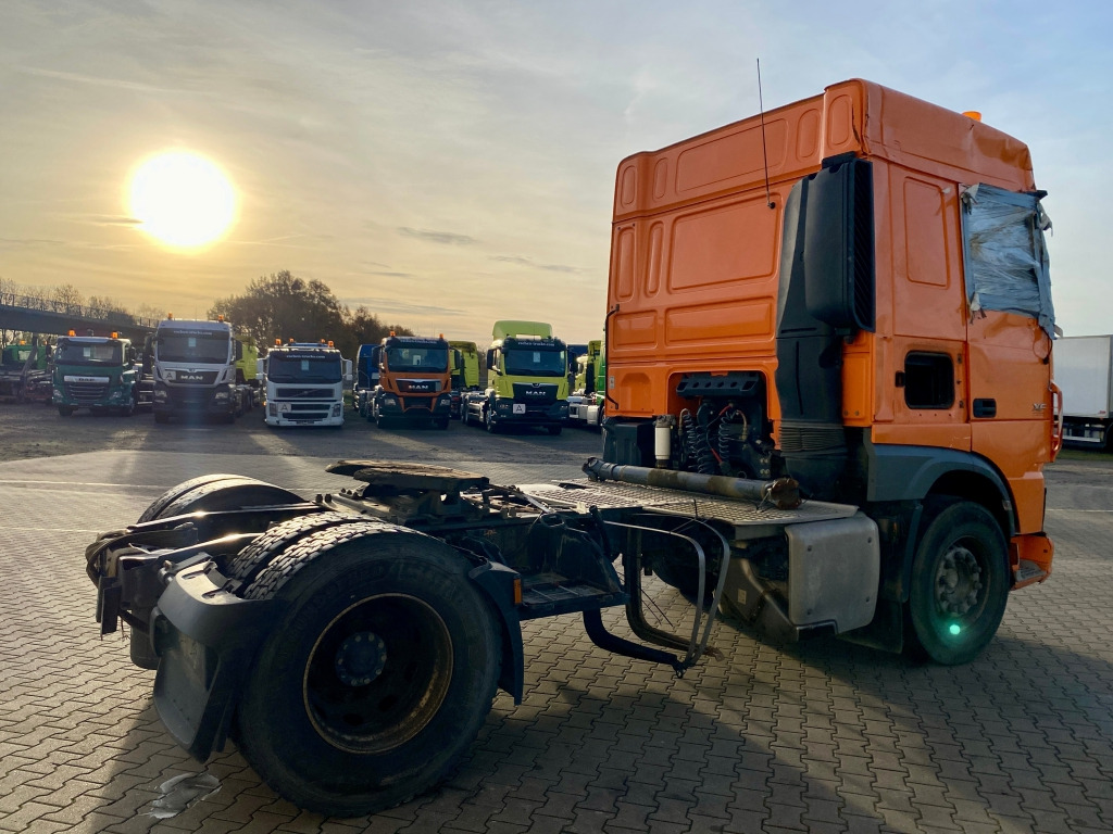 DAF XF 450 / UNFALL - Sattelzugmaschine: das Bild 4 DAF XF 450 / UNFALL - Sattelzugmaschine: das Bild 4