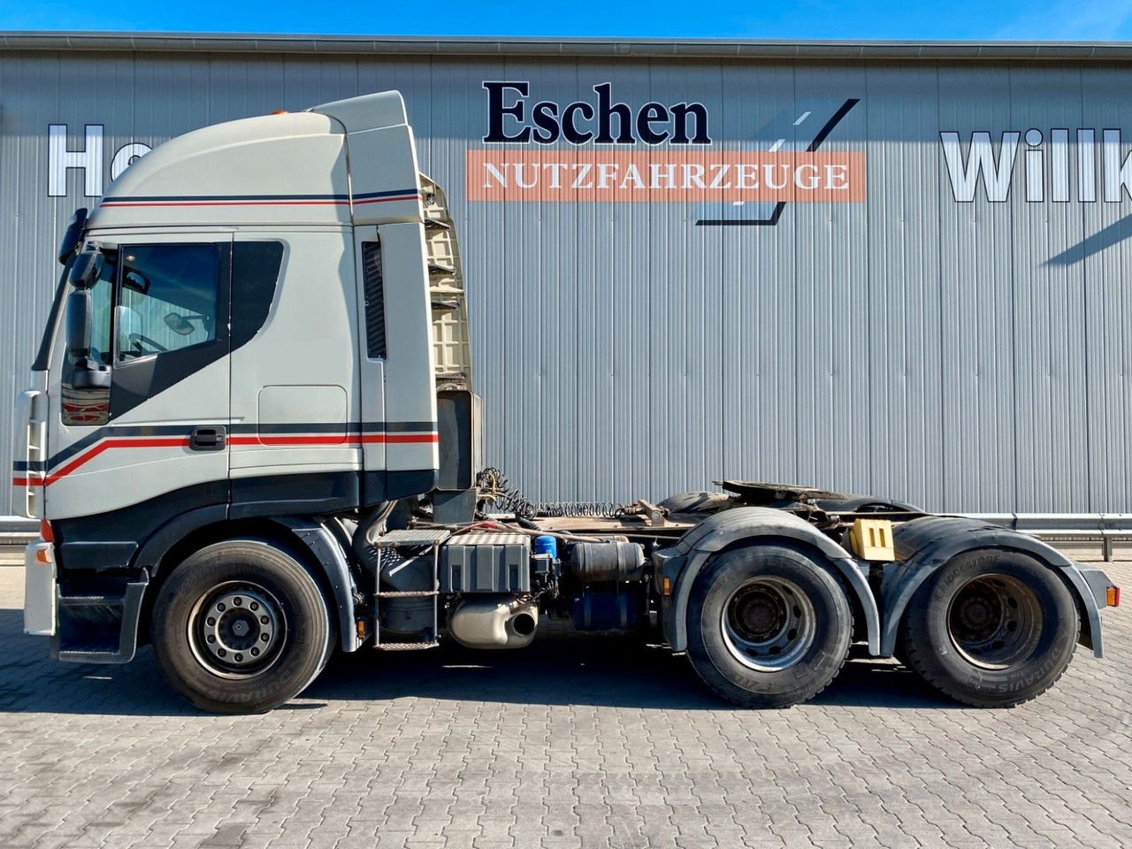 Iveco AS 440 S 50 TZ/P | Stralis*Retarder*Hydraulik*AC - Sattelzugmaschine: das Bild 2 Iveco AS 440 S 50 TZ/P | Stralis*Retarder*Hydraulik*AC - Sattelzugmaschine: das Bild 2