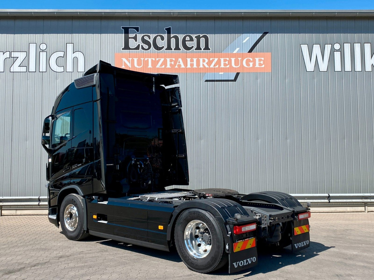 Volvo FH 500 Globetrotter| I-Park-Cool*2x Tank*Spoiler - Sattelzugmaschine: das Bild 3 Volvo FH 500 Globetrotter| I-Park-Cool*2x Tank*Spoiler - Sattelzugmaschine: das Bild 3