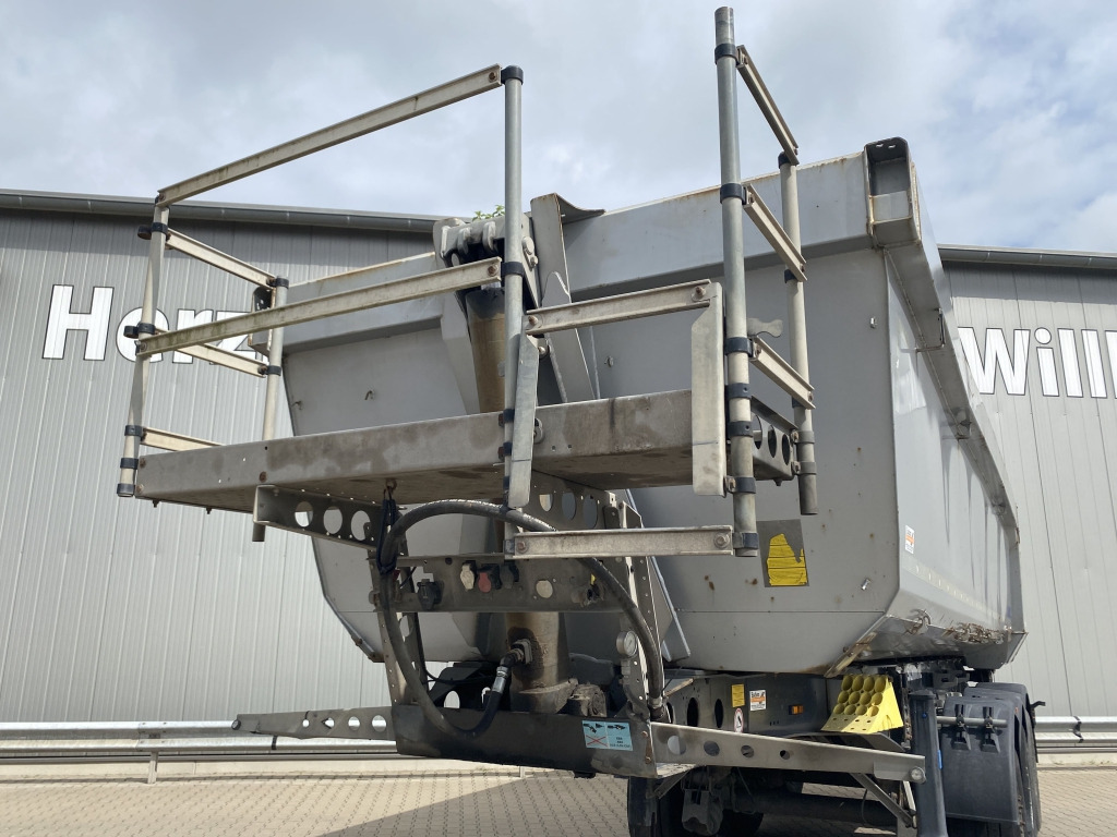 Kipper Auflieger Schmitz SGF S3: das Bild 8 Kipper Auflieger Schmitz SGF S3: das Bild 8