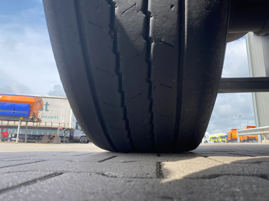 Kipper Auflieger Schmitz SGF S3: das Bild 14 Kipper Auflieger Schmitz SGF S3: das Bild 14