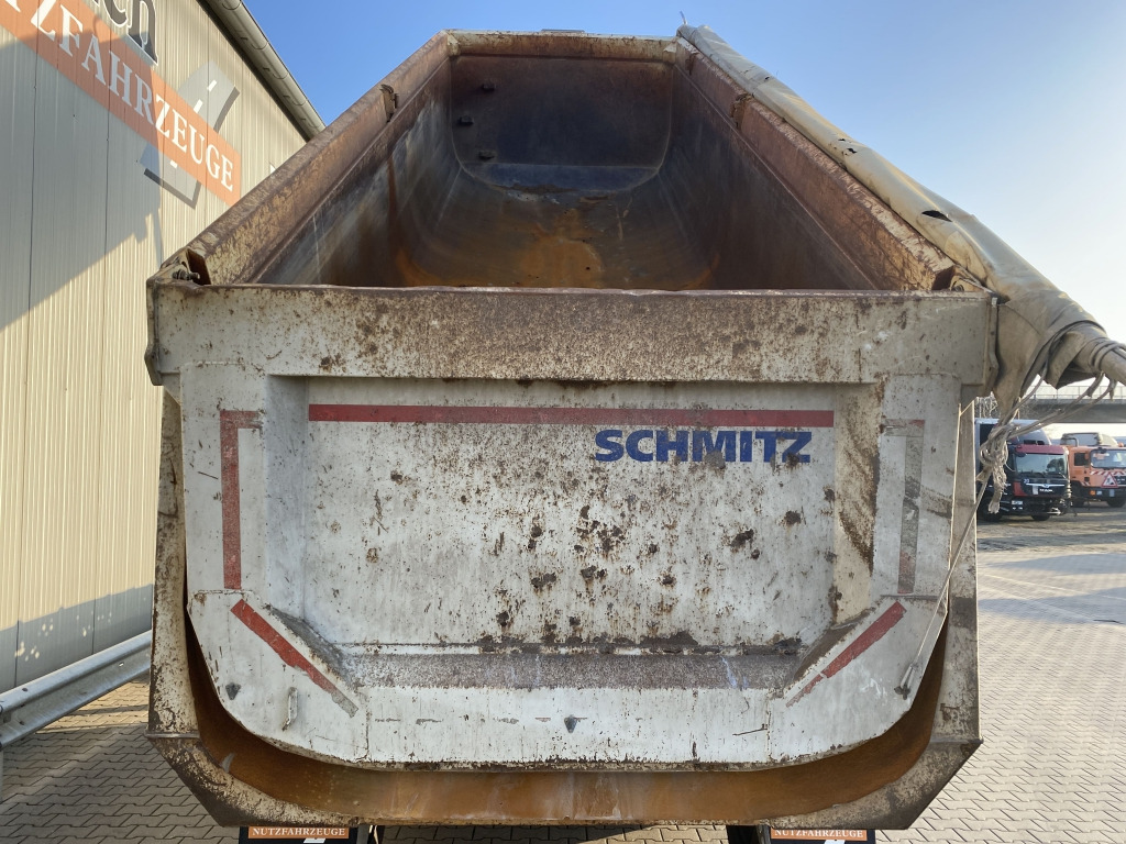 Kipper Auflieger Schmitz SGF-S3 Stahl-Halbschalenmulde: das Bild 8