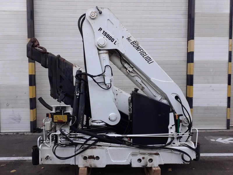 Grúa Bonfiglioli P.15000L - Ladekran für LKW: das Bild 1 Grúa Bonfiglioli P.15000L - Ladekran für LKW: das Bild 1