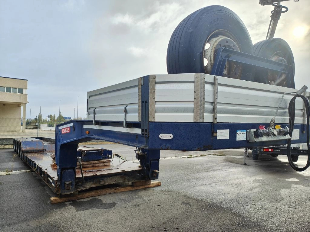 Semirremolque 4 ejes 4T8A - Tieflader Auflieger: das Bild 4 Semirremolque 4 ejes 4T8A - Tieflader Auflieger: das Bild 4