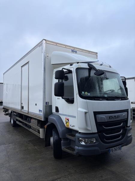DAF LF 210 - Koffer LKW: das Bild 1 DAF LF 210 - Koffer LKW: das Bild 1