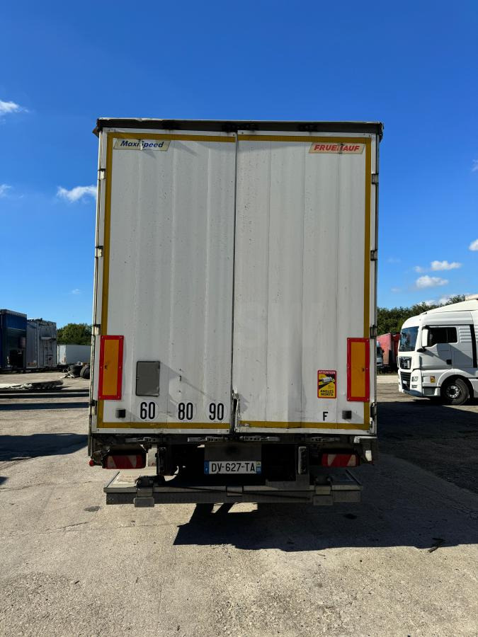 Fruehauf - Planenauflieger: das Bild 3 Fruehauf - Planenauflieger: das Bild 3