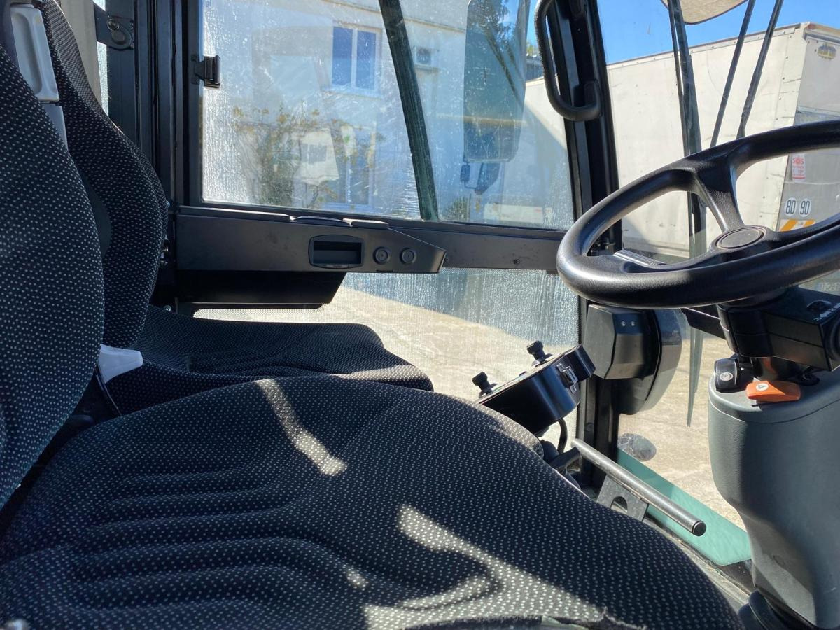 Mathieu Azura MC210 - Kehrmaschine: das Bild 5 Mathieu Azura MC210 - Kehrmaschine: das Bild 5