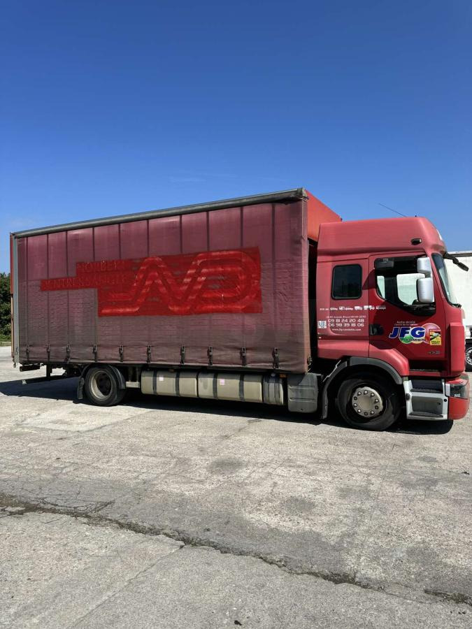 Renault Premium 450 - Plane LKW: das Bild 2 Renault Premium 450 - Plane LKW: das Bild 2
