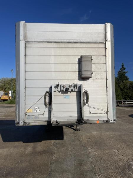 Schmitz Cargobull - Pritschenauflieger/ Plattformauflieger: das Bild 2 Schmitz Cargobull - Pritschenauflieger/ Plattformauflieger: das Bild 2