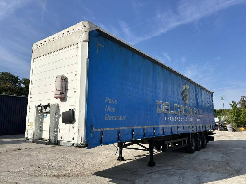Schmitz Cargobull - Planenauflieger: das Bild 1 Schmitz Cargobull - Planenauflieger: das Bild 1