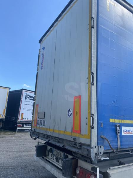 Schmitz Cargobull - Planenauflieger: das Bild 2 Schmitz Cargobull - Planenauflieger: das Bild 2