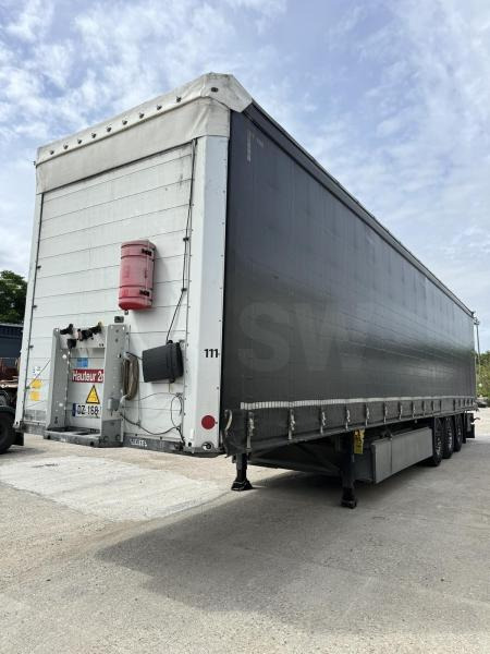 Schmitz Cargobull - Planenauflieger: das Bild 1 Schmitz Cargobull - Planenauflieger: das Bild 1