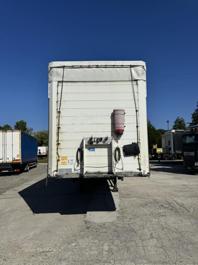 Schmitz Cargobull - Planenauflieger: das Bild 5 Schmitz Cargobull - Planenauflieger: das Bild 5