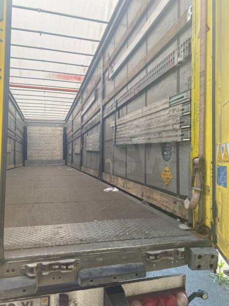 Schmitz Cargobull - Planenauflieger: das Bild 3 Schmitz Cargobull - Planenauflieger: das Bild 3