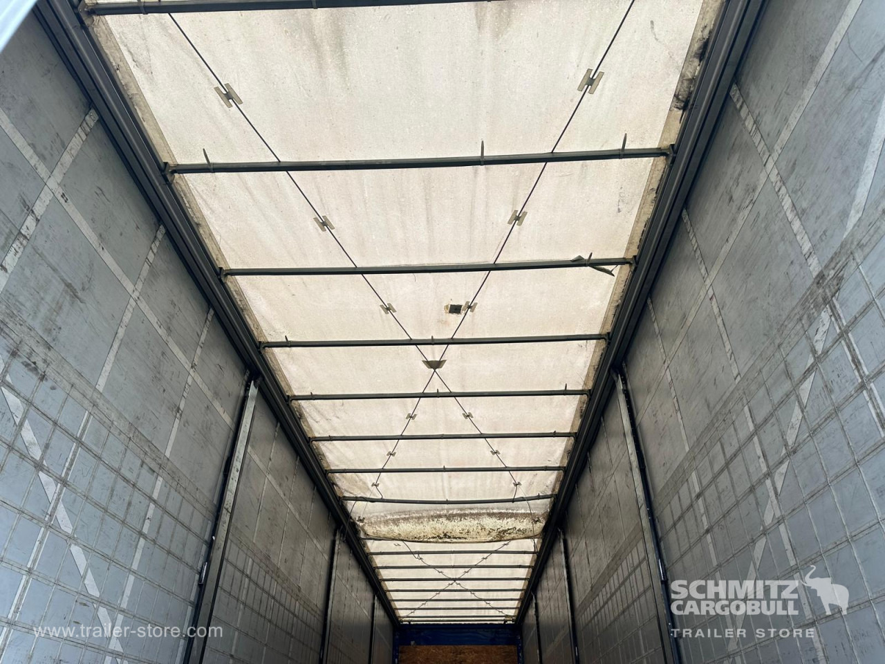 FRUEHAUF Curtainsider Standard - Planenauflieger: das Bild 2 FRUEHAUF Curtainsider Standard - Planenauflieger: das Bild 2
