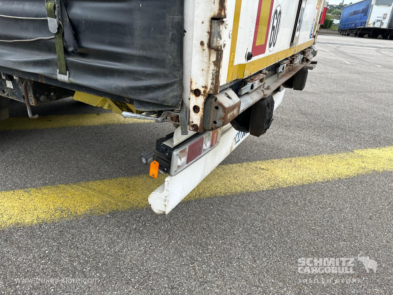 KRONE Curtainsider Standard - Planenauflieger: das Bild 2 KRONE Curtainsider Standard - Planenauflieger: das Bild 2