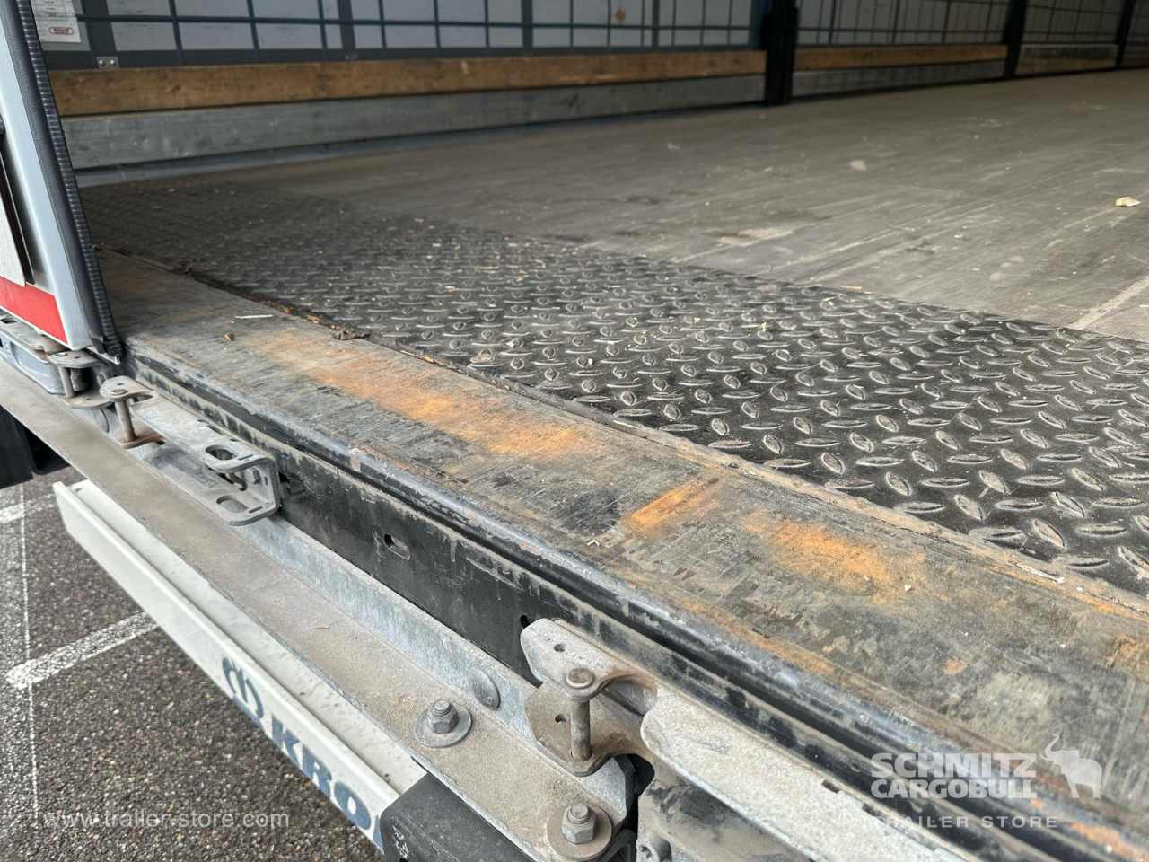 KRONE Curtainsider Standard - Planenauflieger: das Bild 5 KRONE Curtainsider Standard - Planenauflieger: das Bild 5