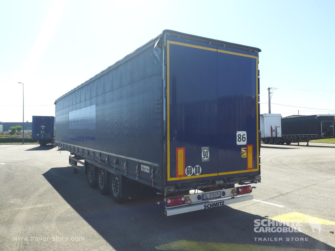 Planenauflieger SCHMITZ Curtainsider Mega: das Bild 7