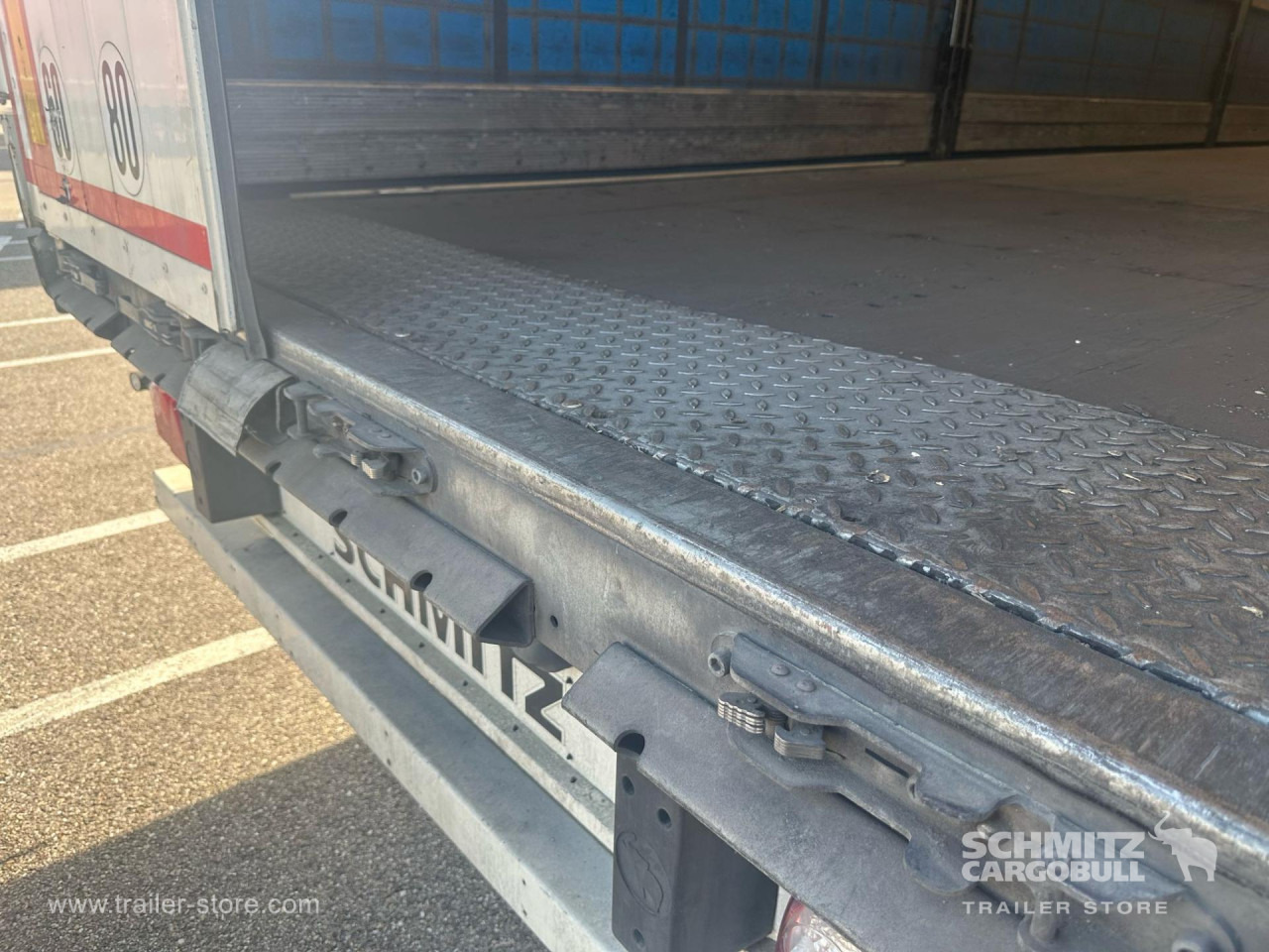 SCHMITZ Curtainsider Standard - Planenauflieger: das Bild 3 SCHMITZ Curtainsider Standard - Planenauflieger: das Bild 3