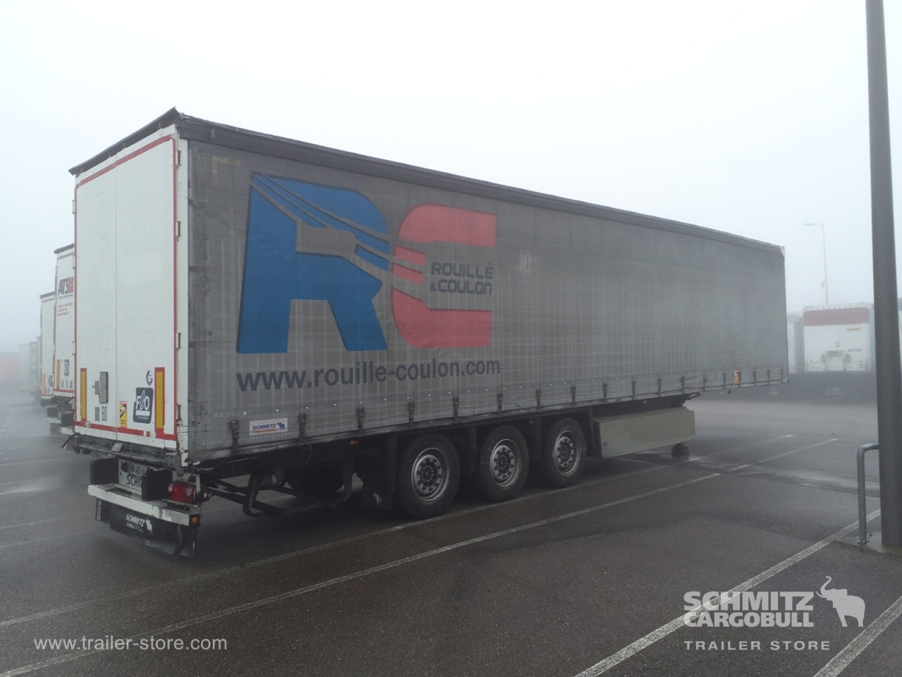 SCHMITZ Curtainsider Standard - Planenauflieger: das Bild 2 SCHMITZ Curtainsider Standard - Planenauflieger: das Bild 2