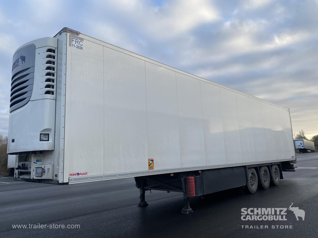 SCHMITZ Reefer Standard - Isotherm Auflieger: das Bild 5 SCHMITZ Reefer Standard - Isotherm Auflieger: das Bild 5