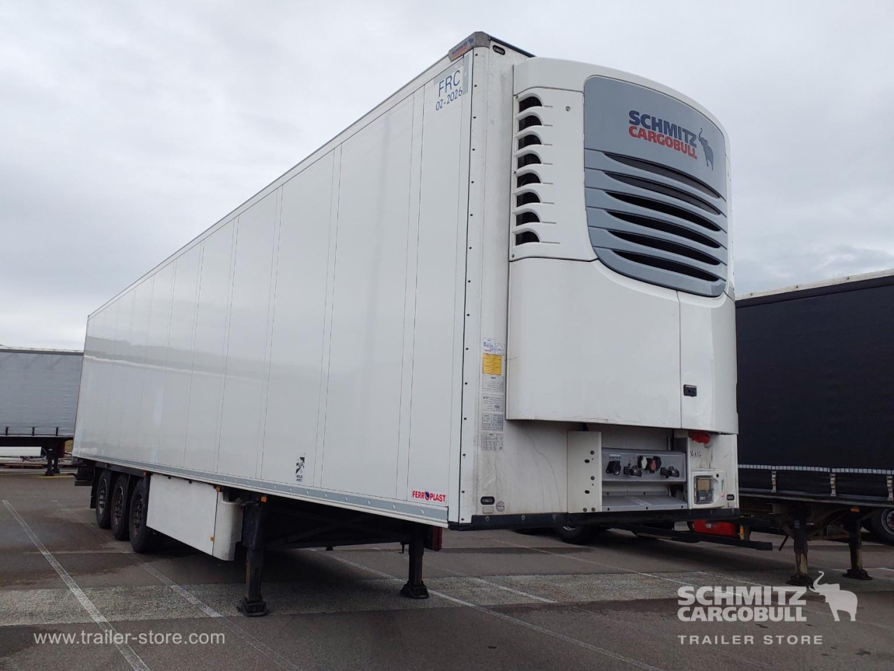 SCHMITZ Reefer Standard - Isotherm Auflieger: das Bild 1 SCHMITZ Reefer Standard - Isotherm Auflieger: das Bild 1