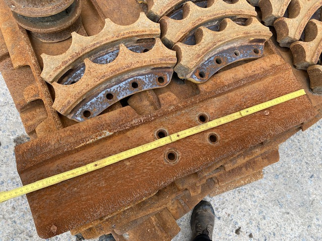 Bodenplatten 750mm - CAT D 6 K/N LGP - Systeme One - 246-5726 - Kette für Baumaschine: das Bild 5 Bodenplatten 750mm - CAT D 6 K/N LGP - Systeme One - 246-5726 - Kette für Baumaschine: das Bild 5