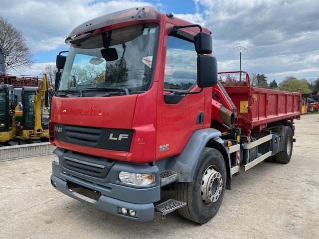 DAF LF FA 55.280 - Pritsche LKW, Autokran: das Bild 1 DAF LF FA 55.280 - Pritsche LKW, Autokran: das Bild 1